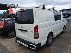 2007 Toyota Hiace TRH201R image 4