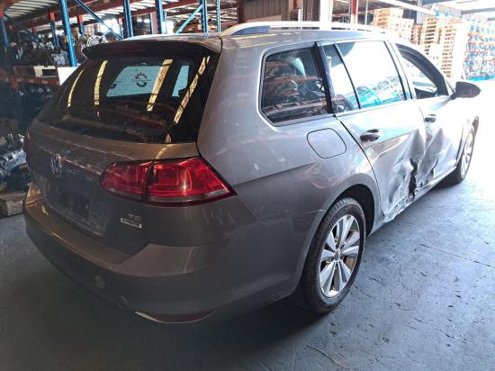 volkswagen Golf A7 Dec 2015 LEFT DOOR MIRROR 