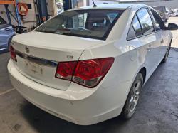 2010 Holden Cruze JG image 4