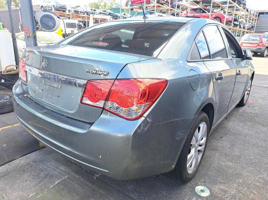 holden cruze LEFT HEADLAMP 