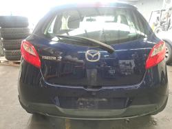 2014 Mazda 2 DE image 4