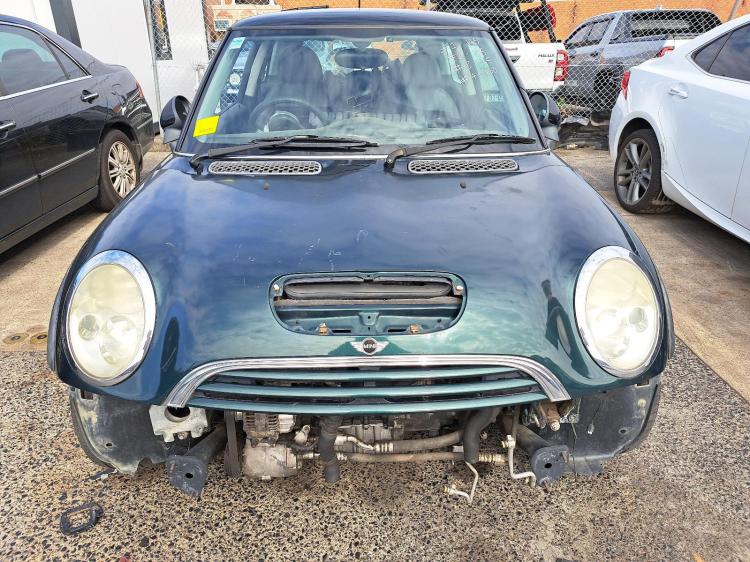 mini Cooper R53 2003 Parts & Wrecking