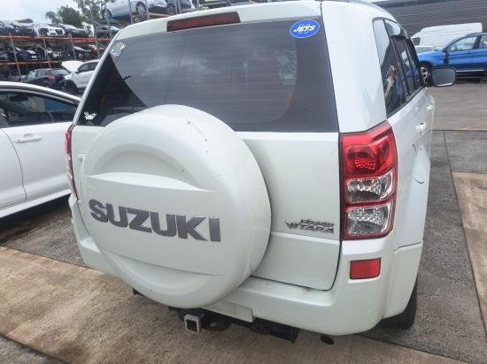 suzuki Vitara JT Dec RIGHT REAR DOOR 