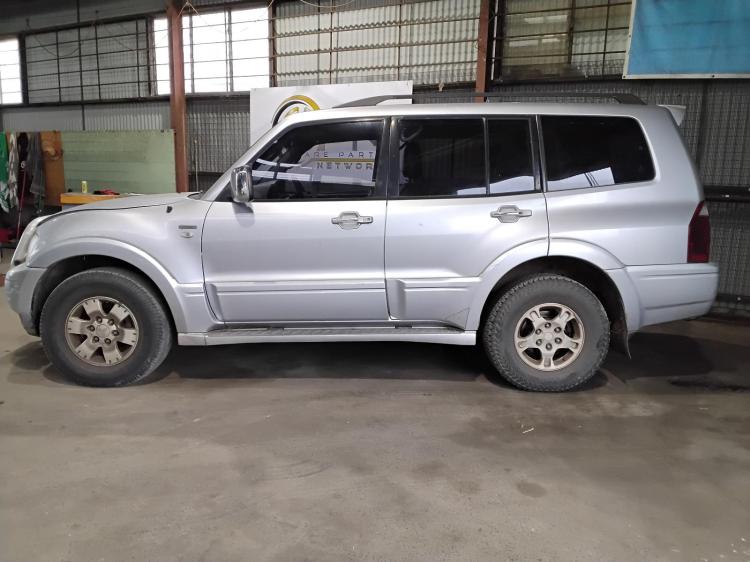 mitsubishi Pajero EXCEED Nov 2003 Parts & Wrecking