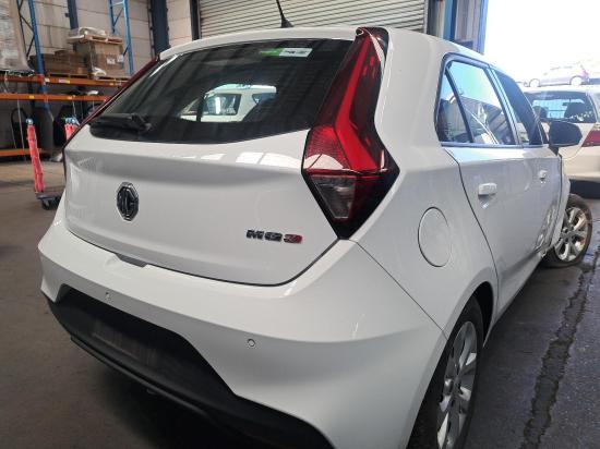 mg Mg3 LEFT GUARD 