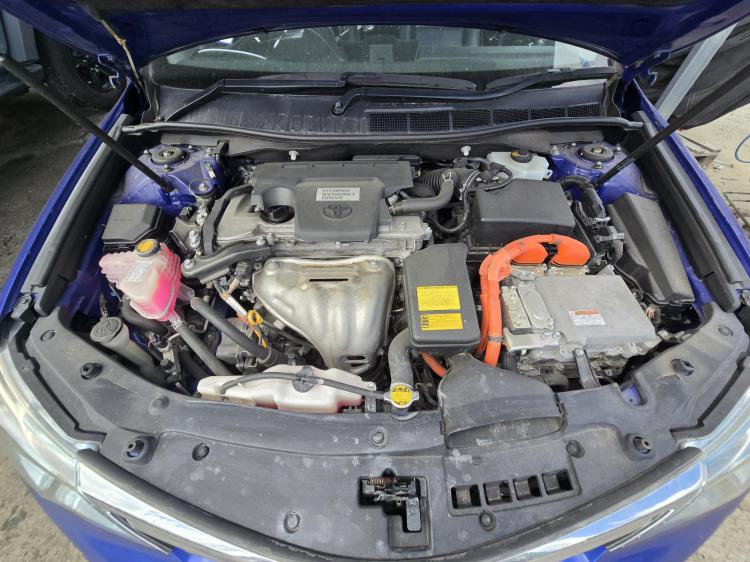 toyota Camry AVV50 HYBRID HL Feb 2012 Parts & Wrecking