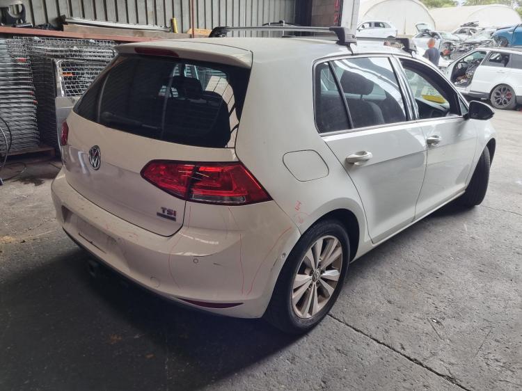 volkswagen Golf 90 TSI COMFORTLINE GEN 7 2013 Parts & Wrecking