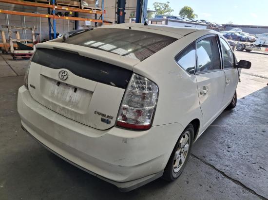 volkswagen Golf RADIATOR SUPPORT 