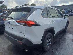 Toyota Rav4 AXAH52R image 4