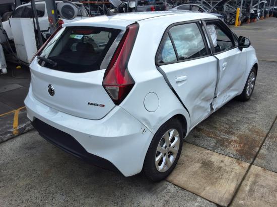mg Mg3 RIGHT DOOR MIRRO 