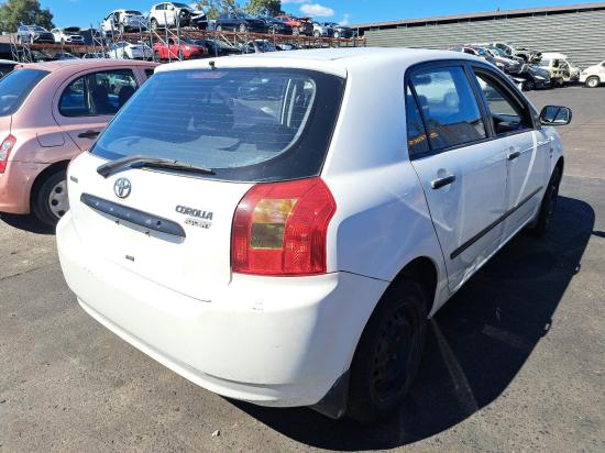 toyota Corolla RIGHT FRONT DOOR 