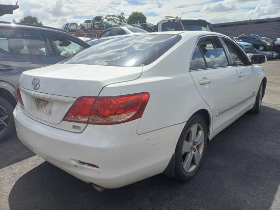 toyota Aurion GSV40R Jan 2007 RIGHT REAR DOOR 