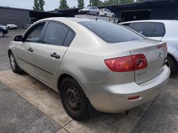 Mazda 3 image 4