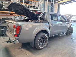 Nissan Navara image 4