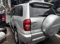 2004 Toyota Rav4 image 4