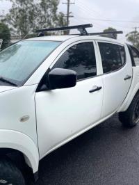 2014 Mitsubishi Triton image 4