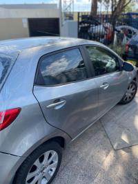 2013 Mazda 2 image 4