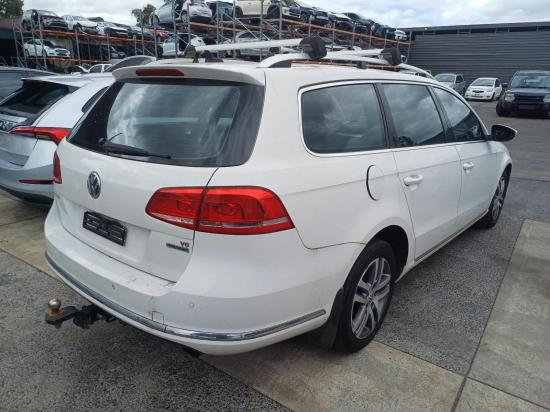 volkswagen Passat RIGHT DRICESHAFT 