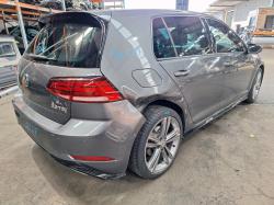 Volkswagen Golf image 4