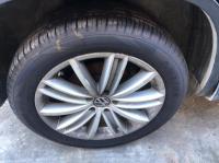 2010 Volkswagen Tiguan image 4