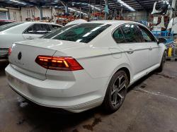 2021 Volkswagen Passat image 4