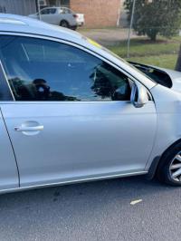 2010 Volkswagen Golf image 4