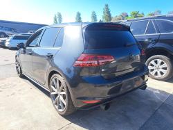 Volkswagen Golf image 4