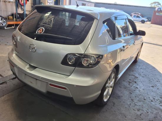 mazda 3 BK Dec 2008 LEFT REAR DOOR 