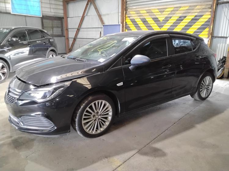 holden Astra R Dec 2016 Parts & Wrecking