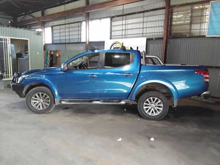 mitsubishi Triton GLS 4X4 Mar 2015 Parts & Wrecking