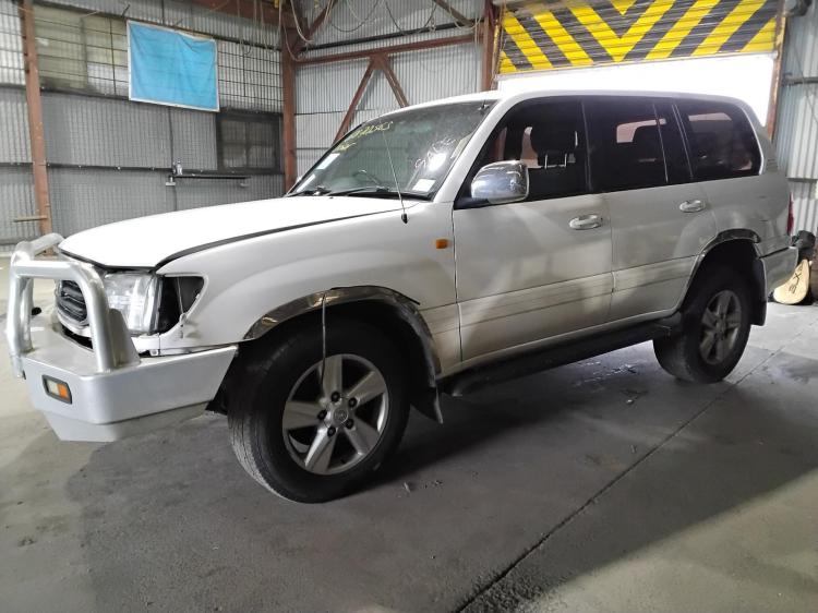toyota Landcruiser GXV Feb 1998 Parts & Wrecking