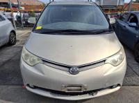 2006 Toyota Tarago GLI image 4