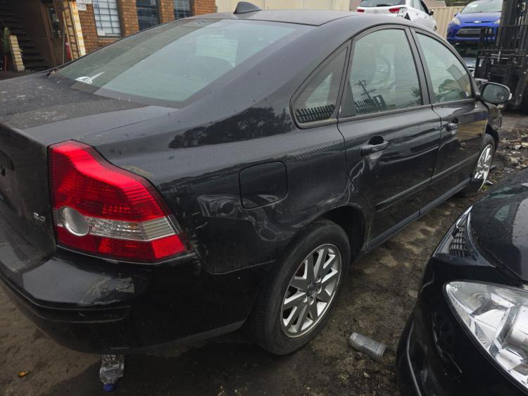 volvo S40 2006 Parts & Wrecking