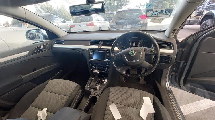 skoda Superb 3t 118 Tsi 2013 Parts & Wrecking