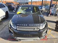 2016 Land Rover Range Rover TD4 150 SE image 4