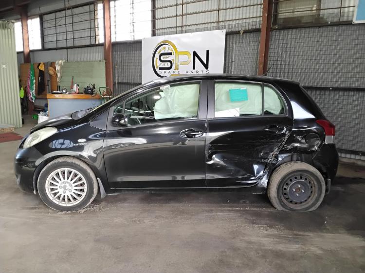 toyota Yaris YRS Aug 2011 Parts & Wrecking