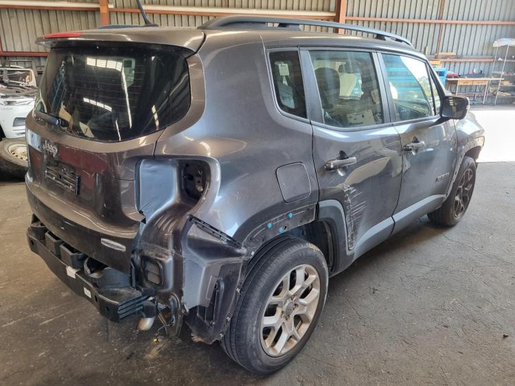 jeep Renegade LONGITUDE BU 2017 Parts & Wrecking