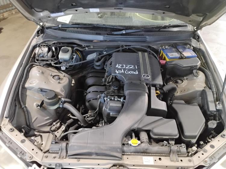 lexus Is200 SPORTS LUXURY Apr 2004 Parts & Wrecking