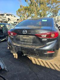 2017 Mazda 3 image 4