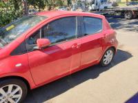 2012 Toyota Yaris image 4