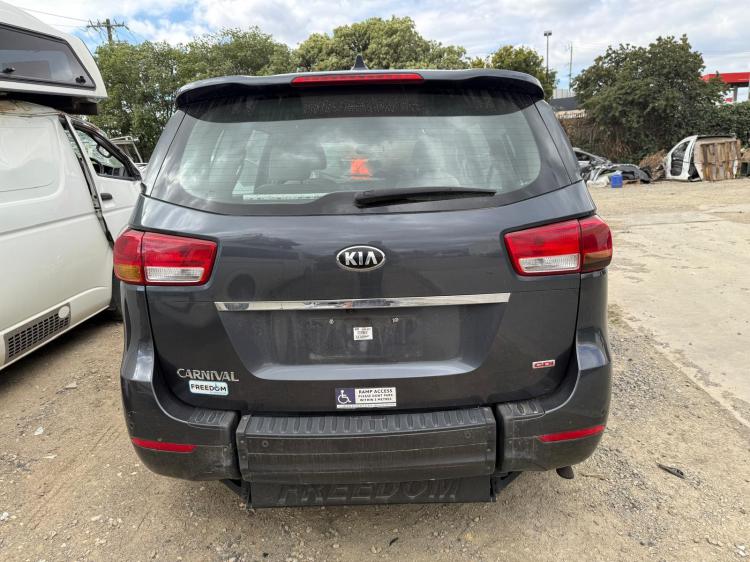 kia Carnival YP Sep 2016 Parts & Wrecking