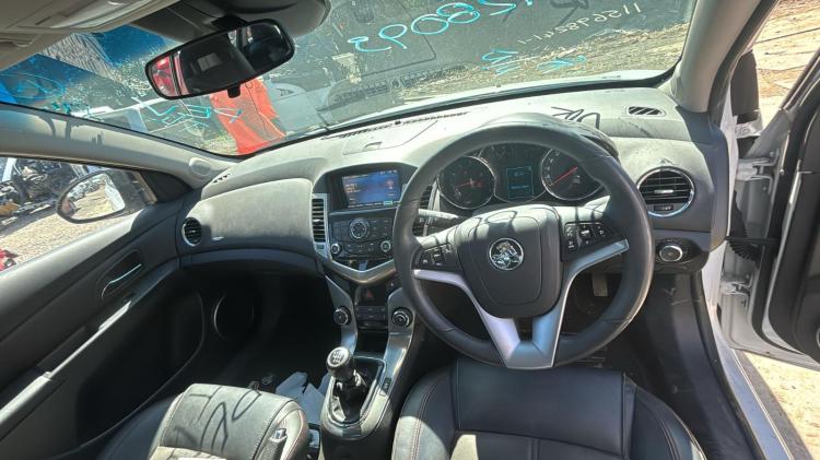 holden Cruze JH Oct 2015 Parts & Wrecking