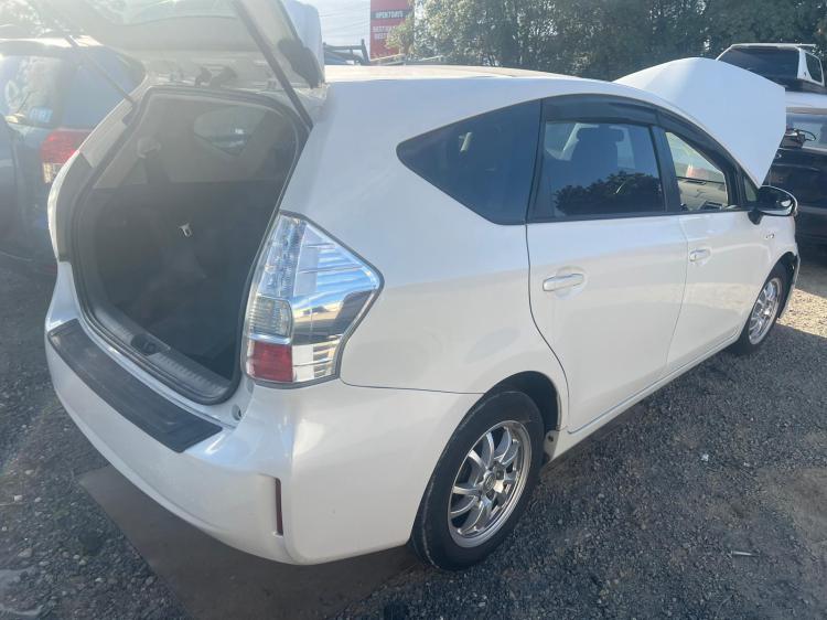 toyota Prius ZVW40R Oct 2012 Parts & Wrecking