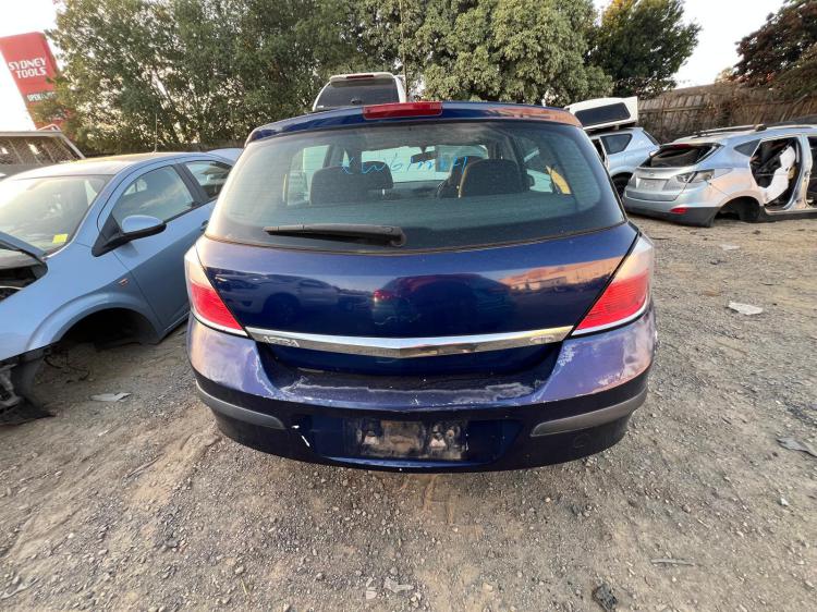 holden Astra AH Oct 2004 Parts & Wrecking