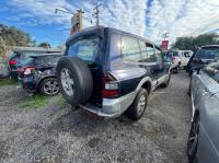 2002 Mitsubishi Pajero NM image 4