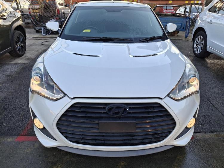 hyundai Veloster FS Dec 2013 Parts & Wrecking