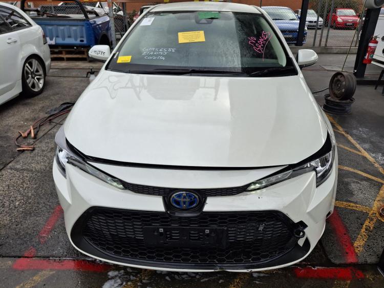 toyota Corolla ZWE211R Mar 2020 Parts & Wrecking