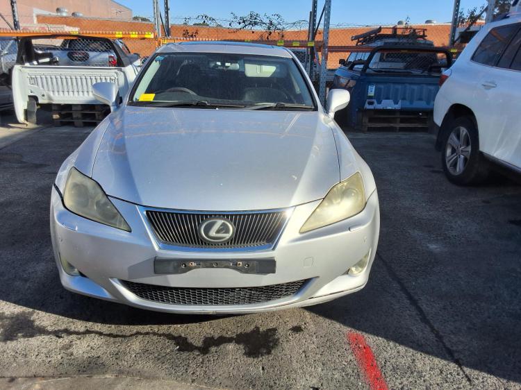 lexus Is2500is250c Dec 2006 Parts & Wrecking