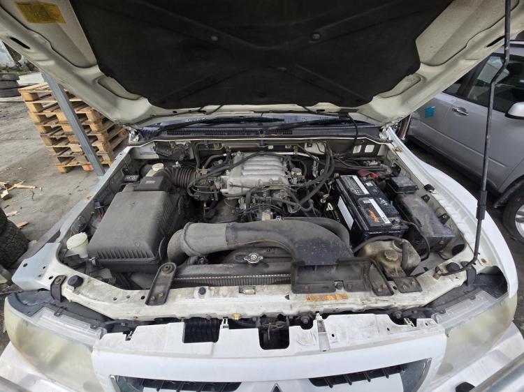 mitsubishi Pajero NP EXCEED Dec 2004 Parts & Wrecking