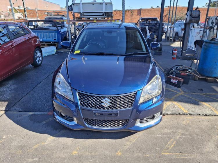 suzuki Kizashi FR Nov 2010 Parts & Wrecking